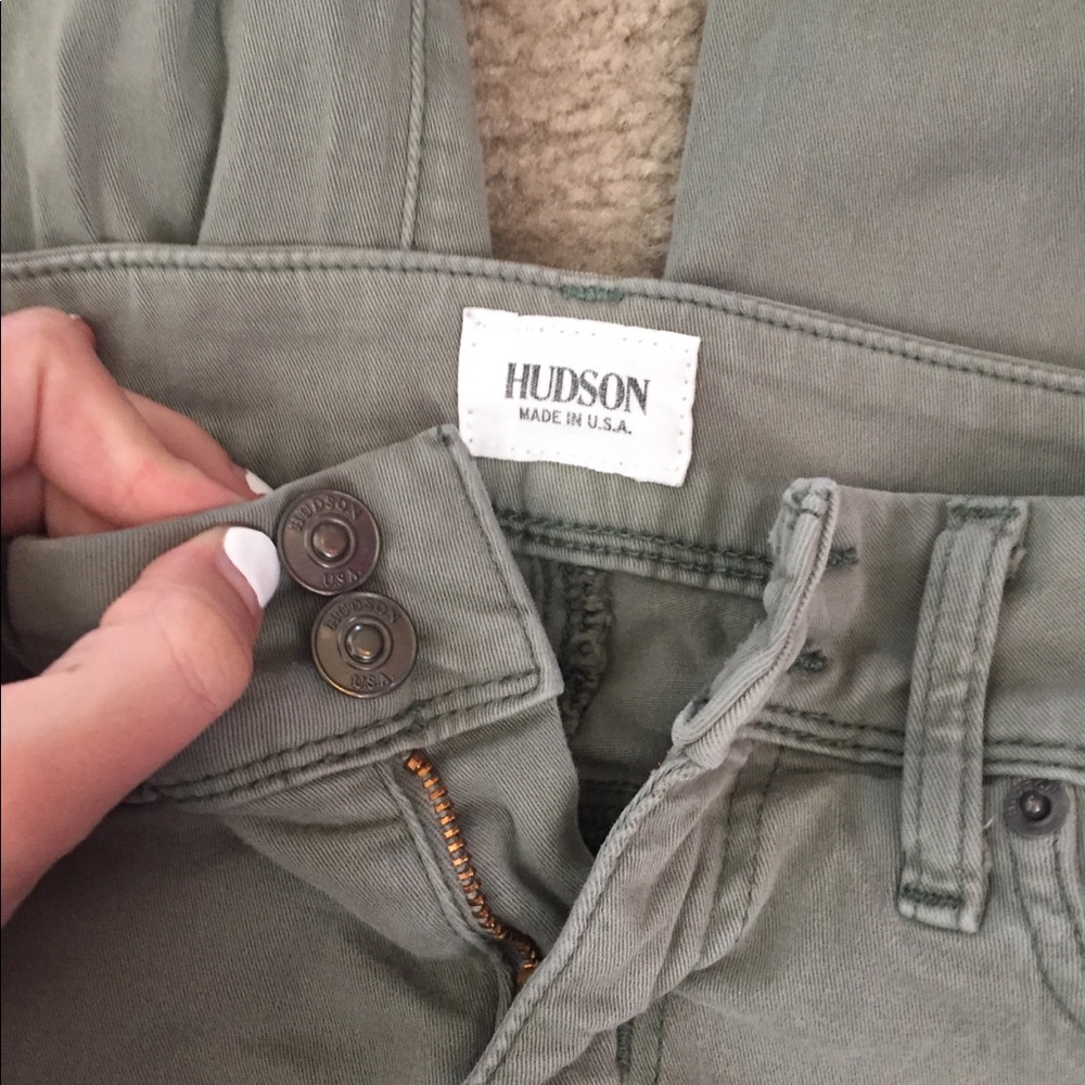 ✨camo color hudson jeans